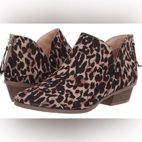 Kenneth Cole Reaction Side Way Leopard Booties Size 8.5 - Picture 1 of 9